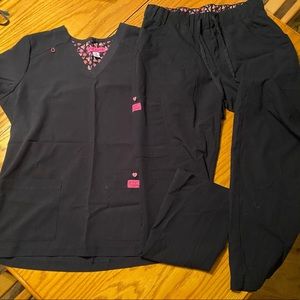 Womens Scrubs NEW!